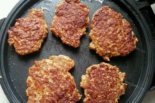 肉糜马蹄饼