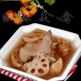 莲藕猪脚汤
