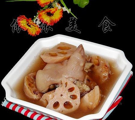 莲藕猪脚汤