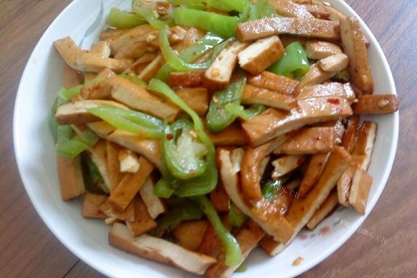 孜然辣椒炒豆干