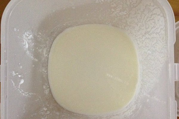 面包机制作酸奶