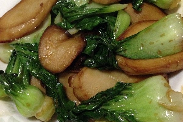 蚝油菜心杏鲍菇