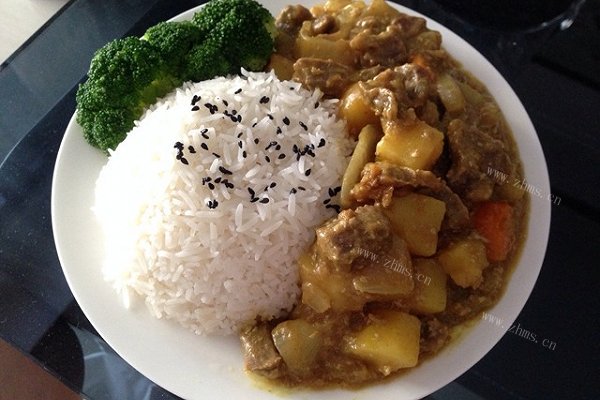 咖喱牛肉饭