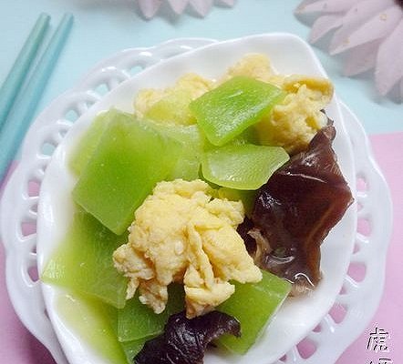 莴笋炒鸡蛋