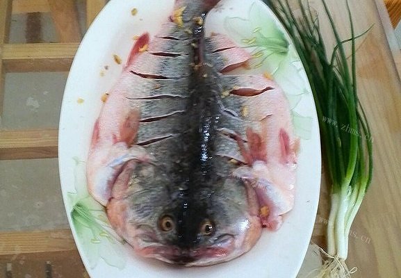 清蒸鲈鱼
