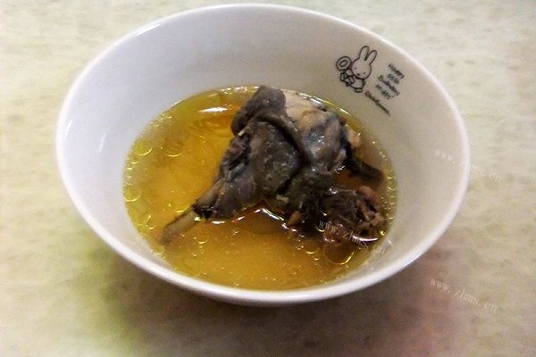 原滋原味的山鸡汤
