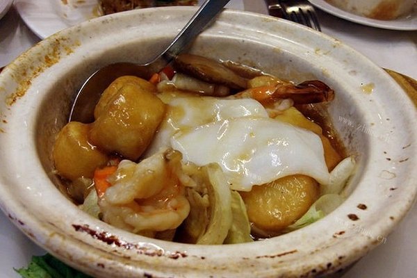 家庭版-海鲜豆腐煲