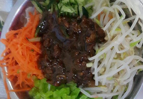美味炸酱面