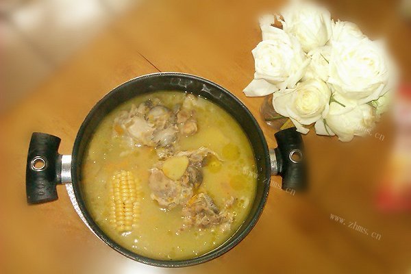 鲜香美味大骨汤