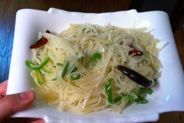 家常酸辣土豆丝