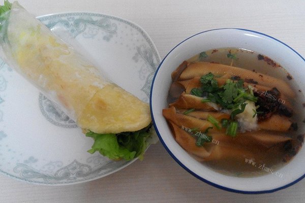 鸡汤豆腐串 鸡蛋灌饼