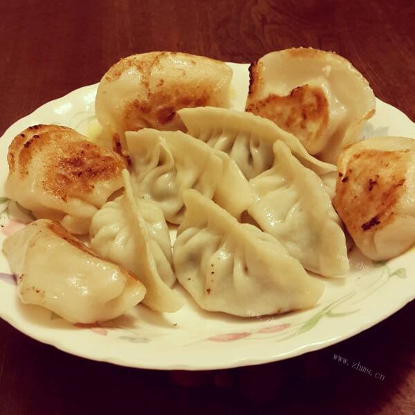 自己做的煎饺