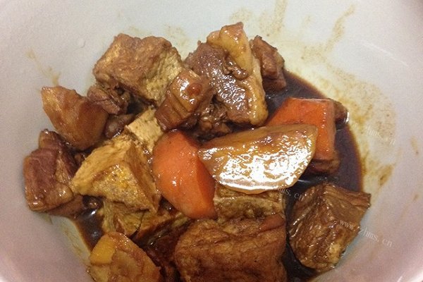 油豆腐烧肉