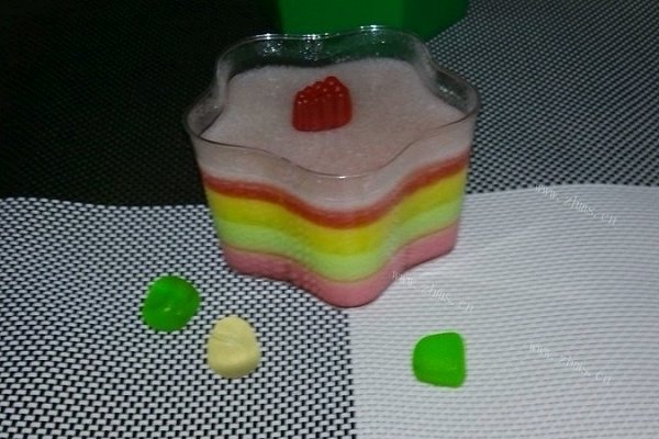 自制彩虹布丁