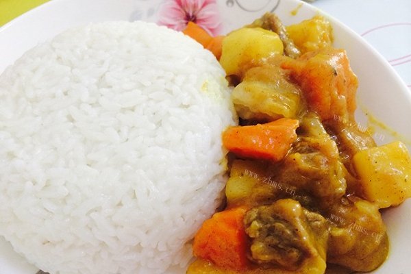 家常版咖喱牛肉饭