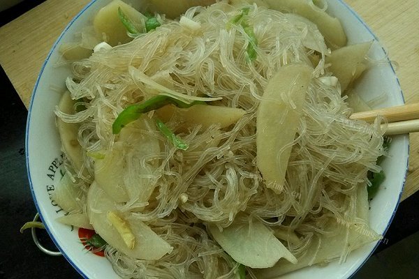 青椒土豆炒粉丝