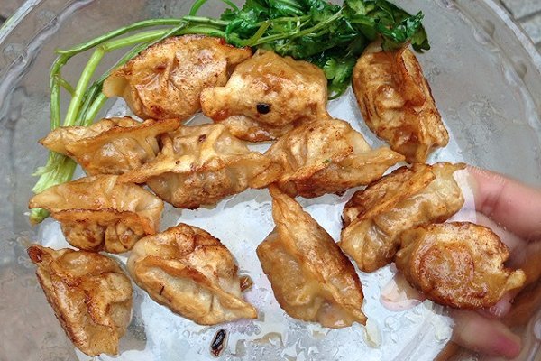 脆皮饺子