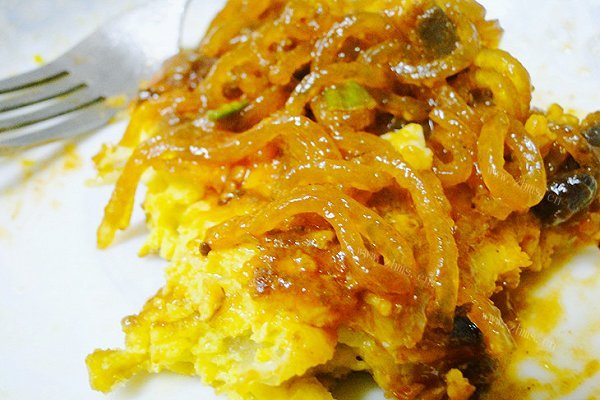 酱炒粉配素蛋饼