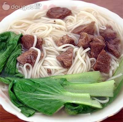 家庭版牛肉拉面