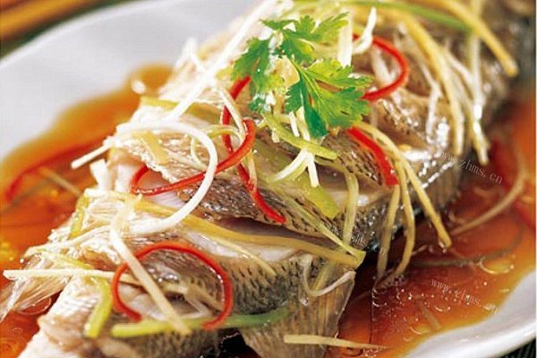 清蒸鲈鱼