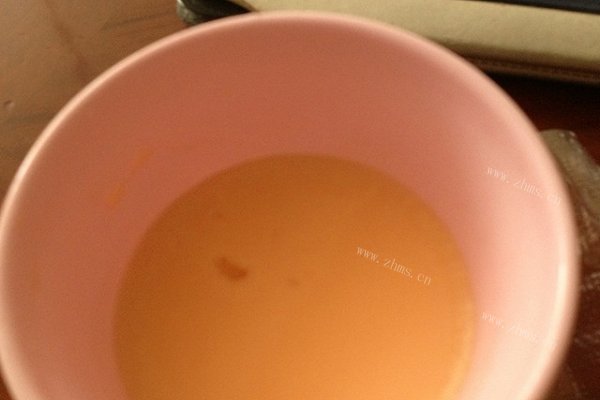 草莓鸡蛋布丁
