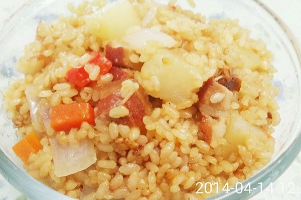 红烧肉手抓饭