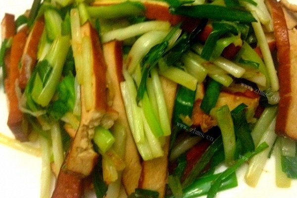 超简单下饭菜韭菜炒豆干