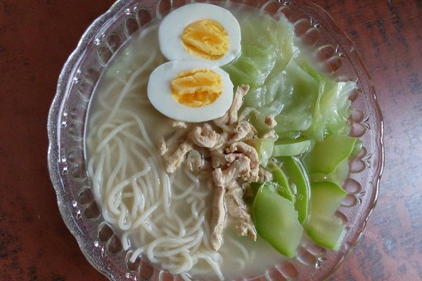 鸡丝拉面