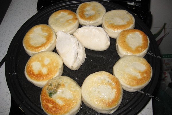 电饼铛制作发面炉包