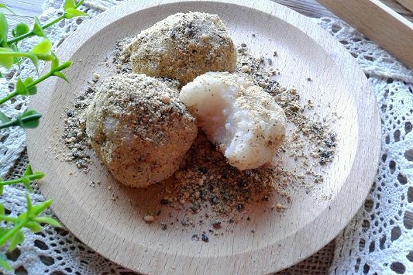 自制豆面糯米团