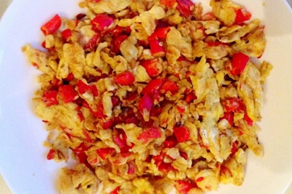 美味朝天椒炒鸡蛋