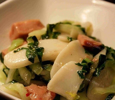 青菜午餐肉炒年糕