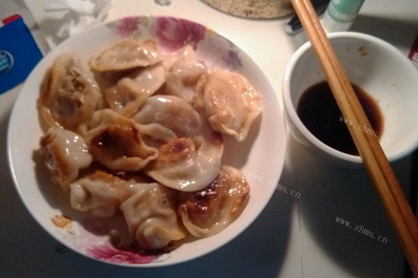 自制锅贴