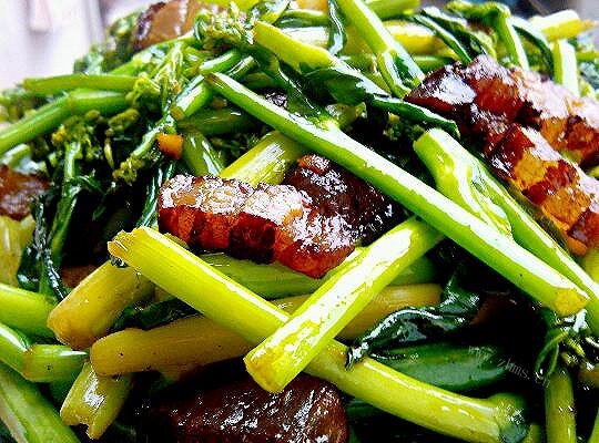农家腊肉炒菜心