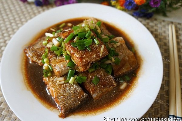家常红烧带鱼
