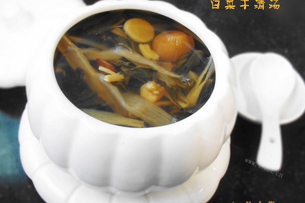自制白菜干清汤