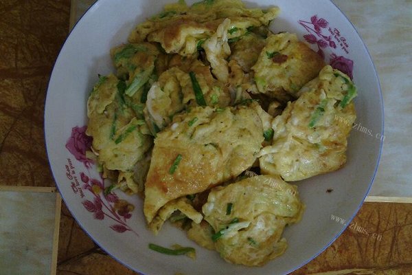 蒜黄烙鸡蛋
