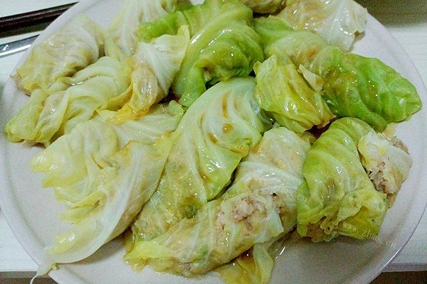 美味圆白菜肉肉卷