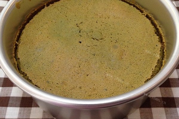 抹茶戚风蛋糕