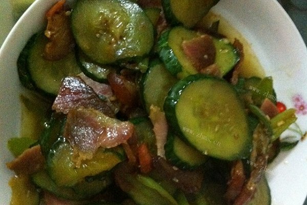 黄瓜炒腊肉