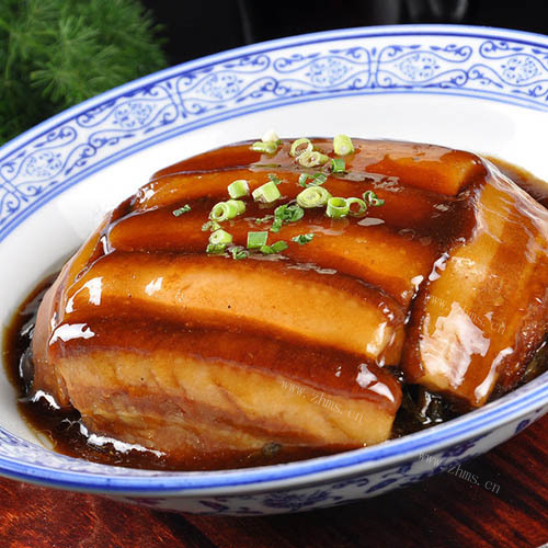 咸甜适中的梅菜扣肉