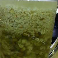 绿豆薏米燕麦粥