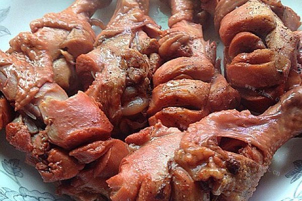 五香卤鸡腿
