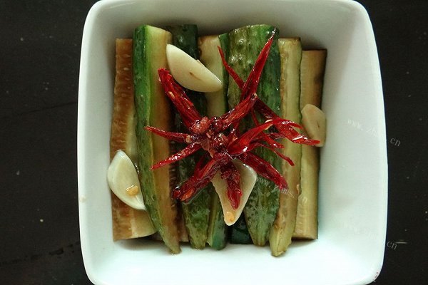 酸辣瓜条