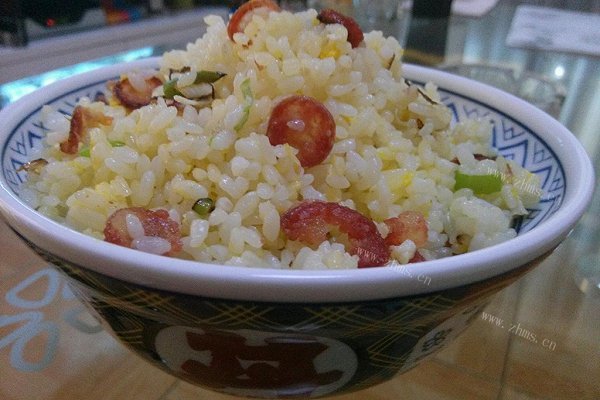 腊肠炒饭