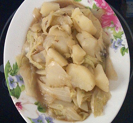白菜炖土豆