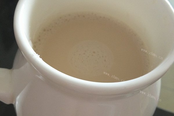 红茶香醇奶茶