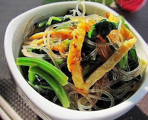 家常菠菜蛋皮拌粉丝