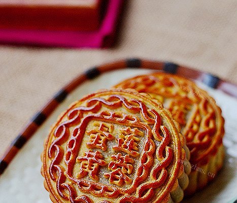 广式莲蓉蛋黄月饼