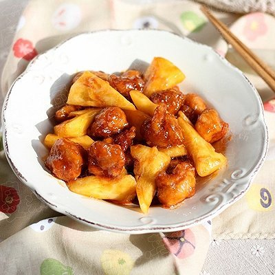菠萝咕噜肉